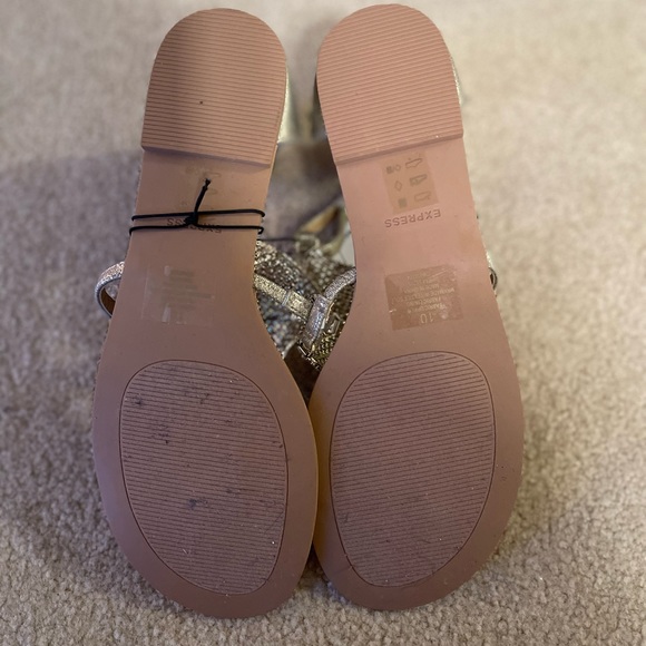 Express Sandals - Picture 5 of 5